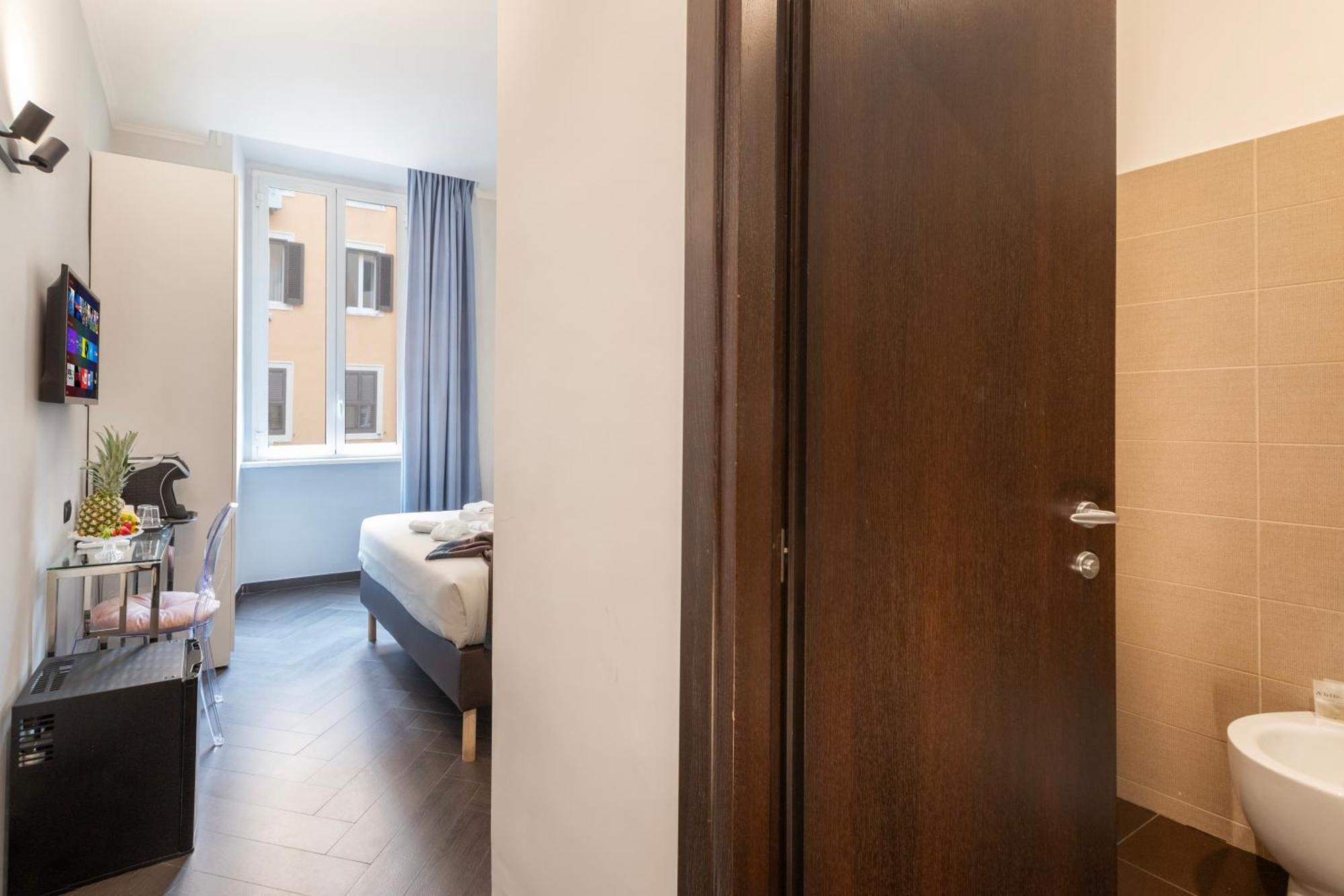 Hotel Cloud 9 Rom